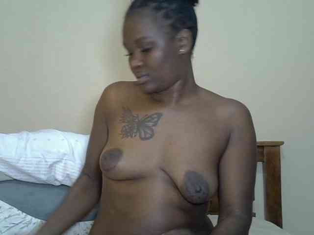 Prettyliz30 webcam