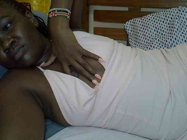 Prettyliz30 webcam