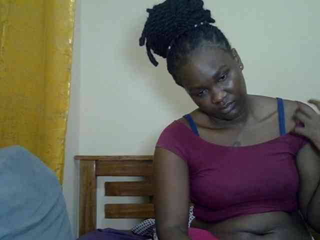 Prettyliz30 webcam