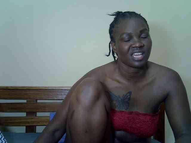 Prettyliz30 webcam