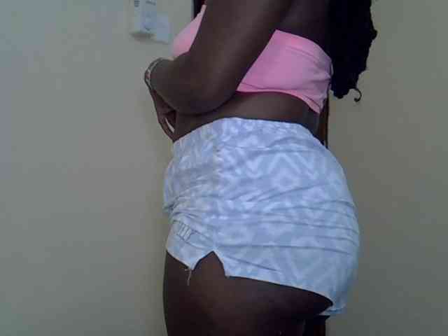 Prettyliz30 webcam