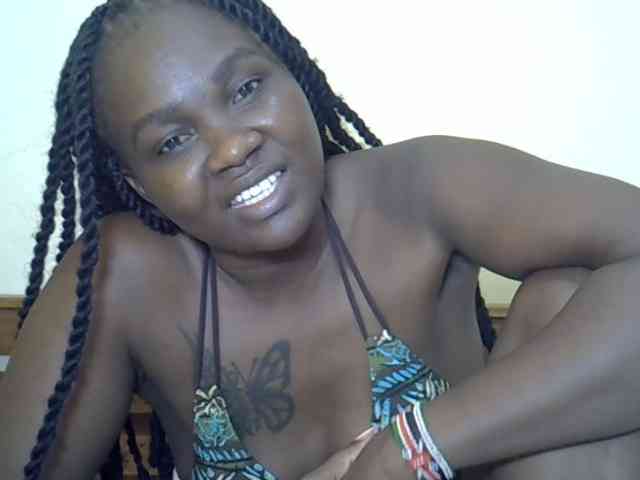 Prettyliz30 webcam