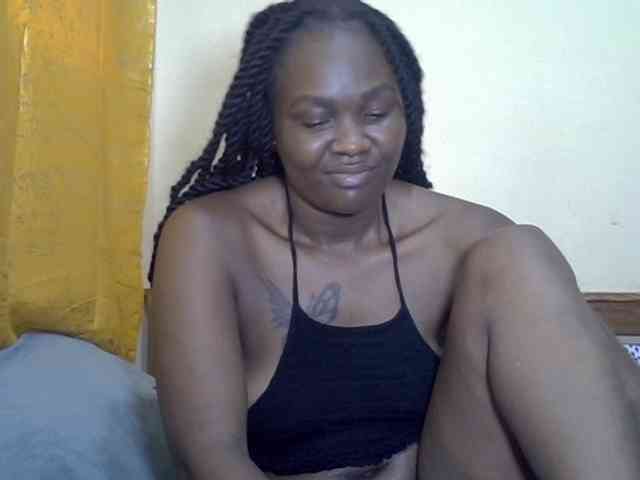Prettyliz30 webcam