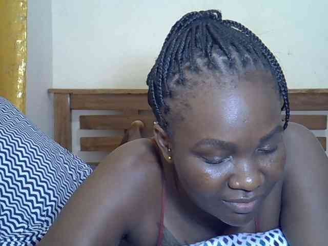 Prettyliz30 webcam