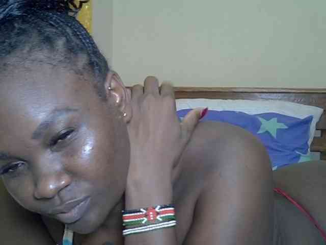 Prettyliz30 webcam