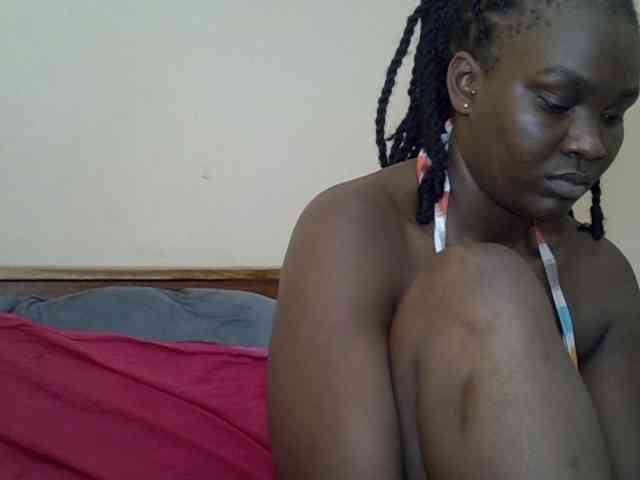 Prettyliz30 webcam