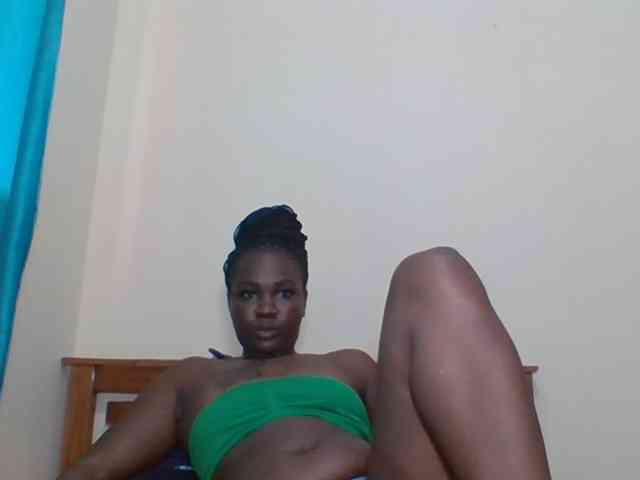 Prettyliz30 webcam