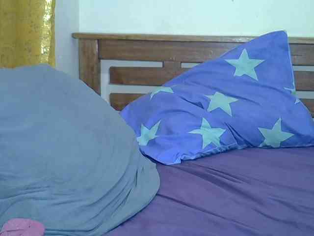 Prettyliz30 webcam
