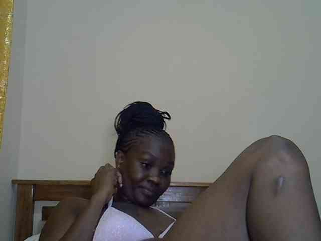 Prettyliz30 webcam