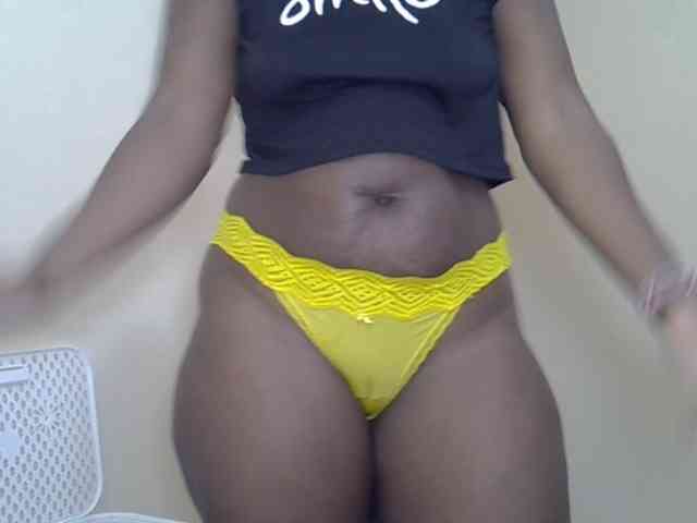 Prettyliz30 webcam
