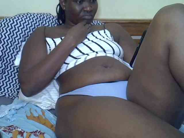 Prettyliz30 webcam