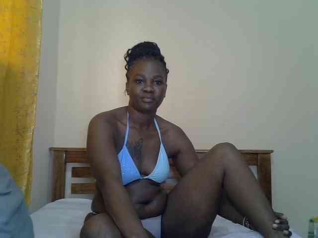 Prettyliz30 webcam