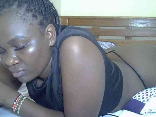 Prettyliz30 webcam