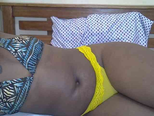 Prettyliz30 webcam