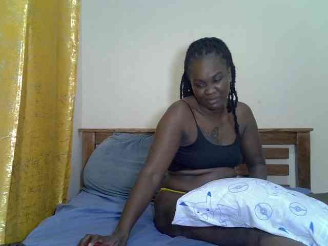 Prettyliz30 webcam