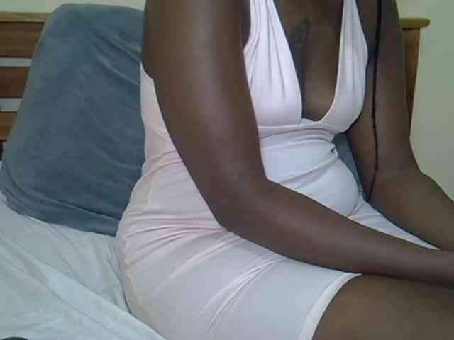Prettyliz30 webcam