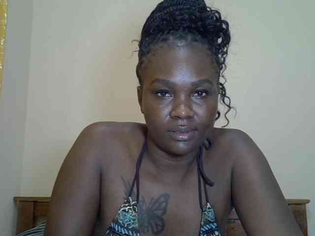 Prettyliz30 webcam
