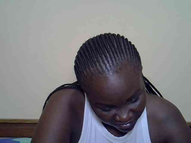 Prettyliz30 webcam