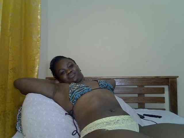 Prettyliz30 webcam