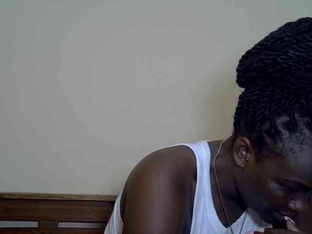 Prettyliz30 webcam