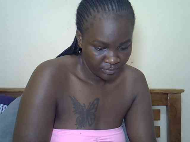 Prettyliz30 webcam