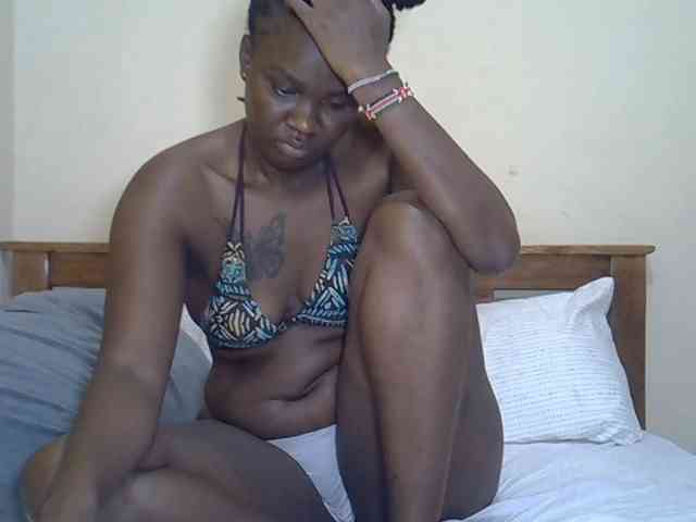Prettyliz30 webcam
