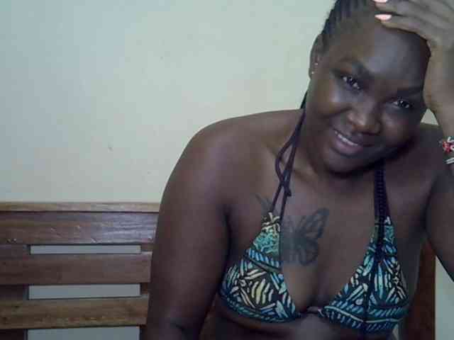 Prettyliz30 webcam