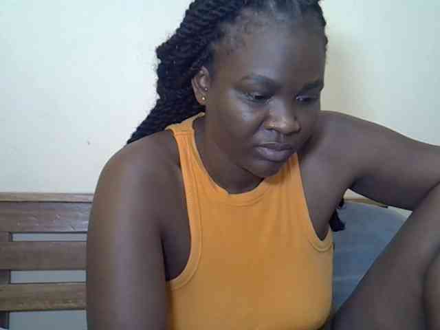 Prettyliz30 webcam