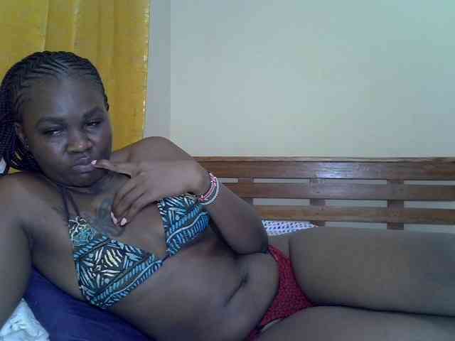 Prettyliz30 webcam