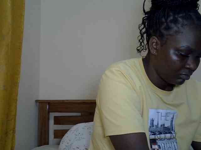 Prettyliz30 webcam