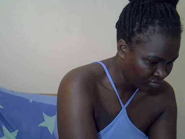 Prettyliz30 webcam