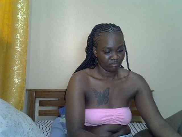 Prettyliz30 webcam
