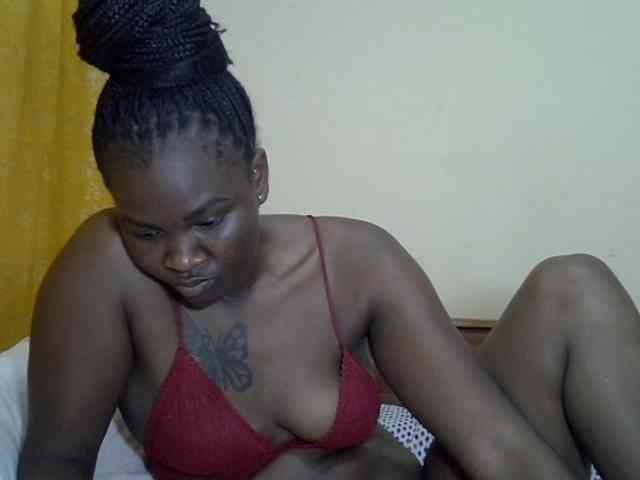 Prettyliz30 webcam