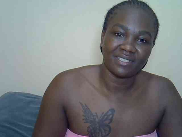Prettyliz30 webcam