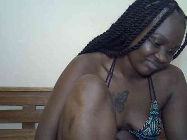 Prettyliz30 webcam