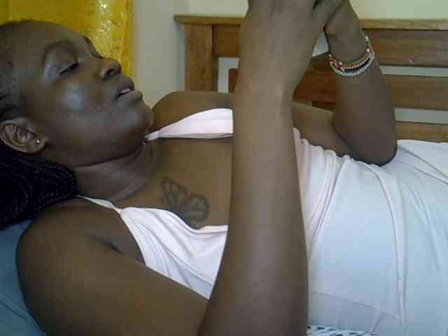 Prettyliz30 webcam