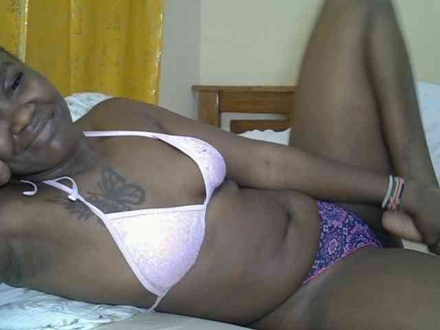 Prettyliz30 webcam
