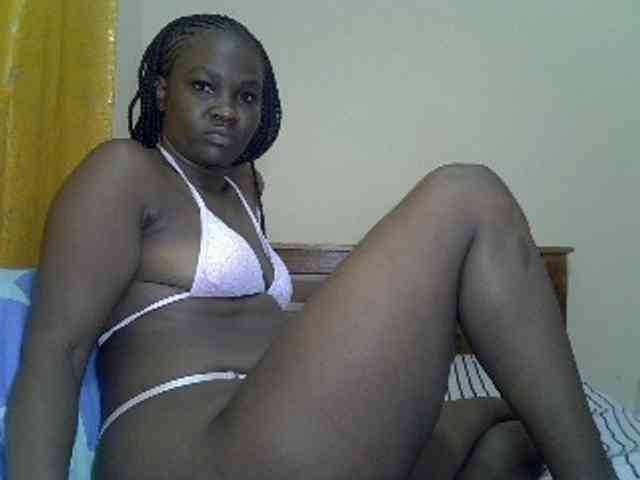 Prettyliz30 webcam