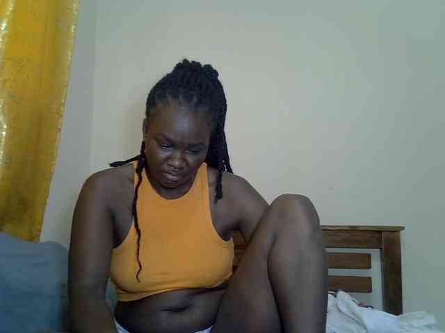 Prettyliz30 webcam