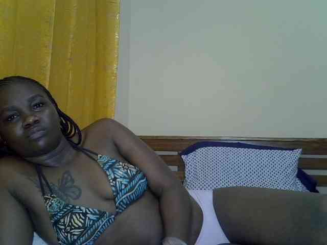 Prettyliz30 webcam