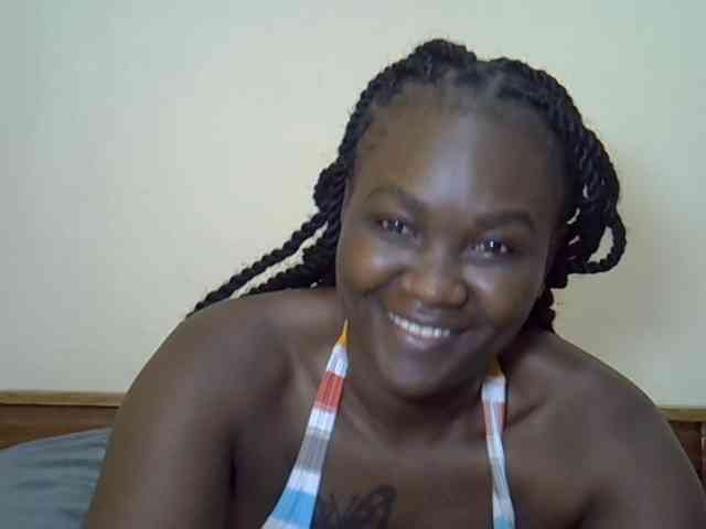 Prettyliz30 webcam