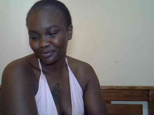 Prettyliz30 webcam