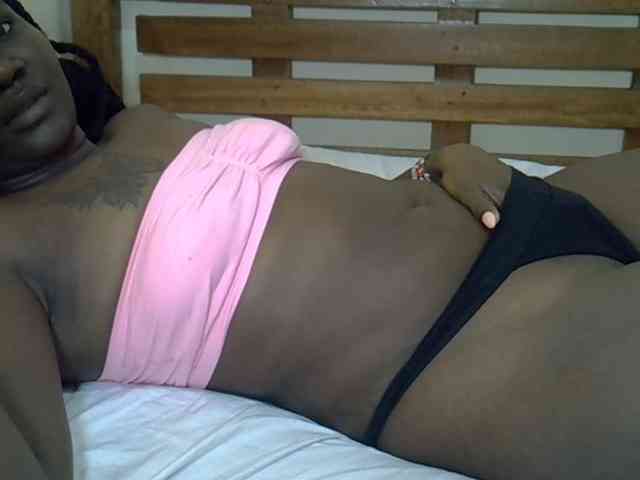 Prettyliz30 webcam