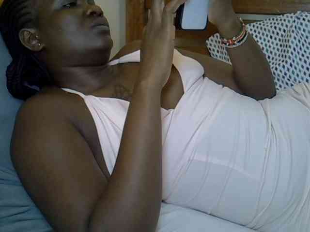 Prettyliz30 webcam