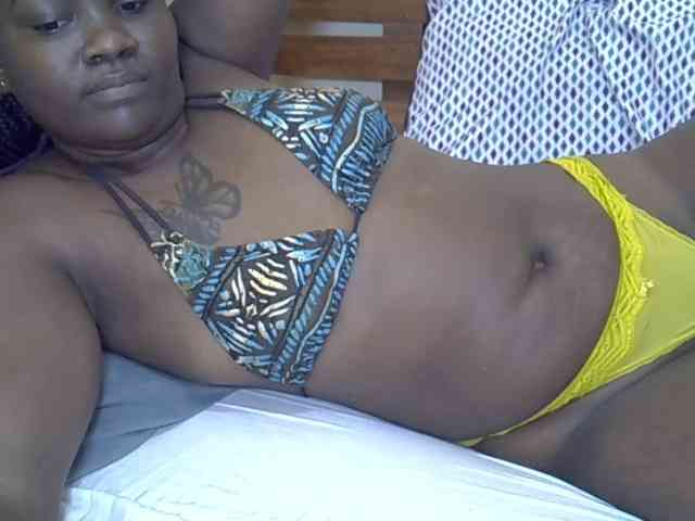 Prettyliz30 webcam