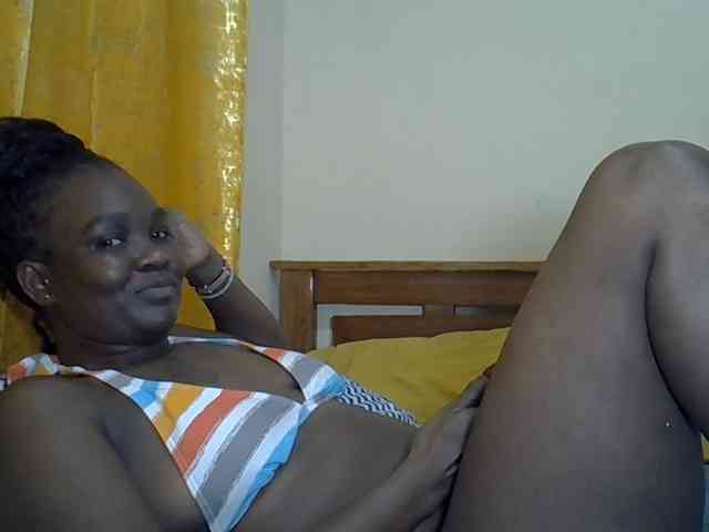 Prettyliz30 webcam
