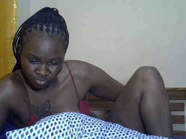 Prettyliz30 webcam