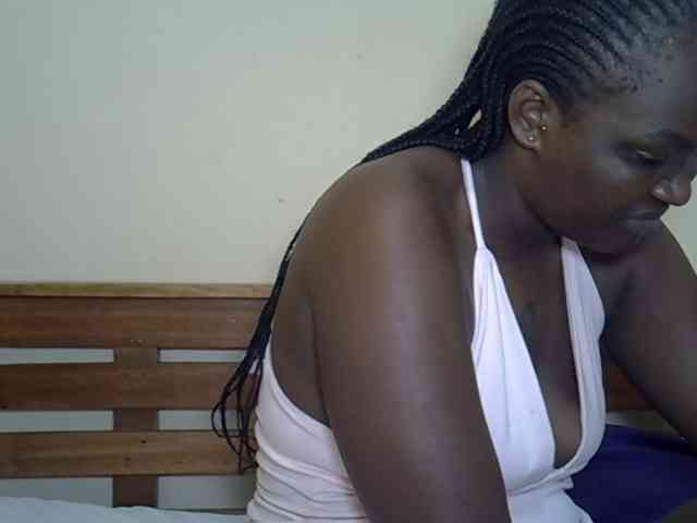 Prettyliz30 webcam