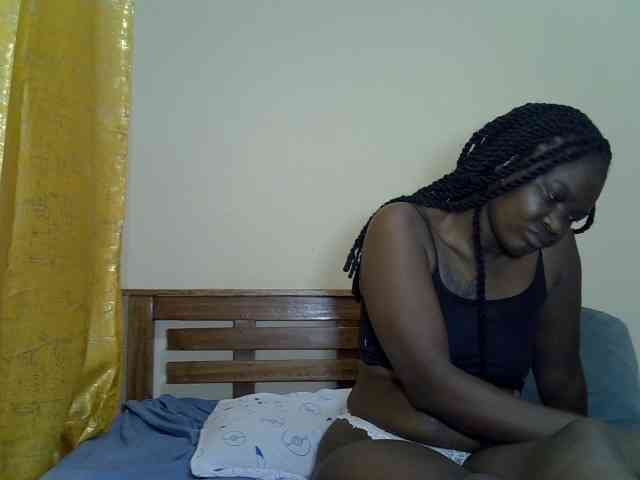 Prettyliz30 webcam