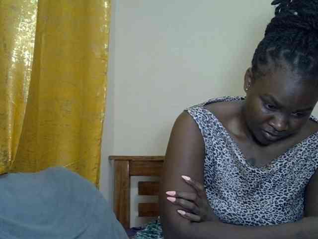 Prettyliz30 webcam